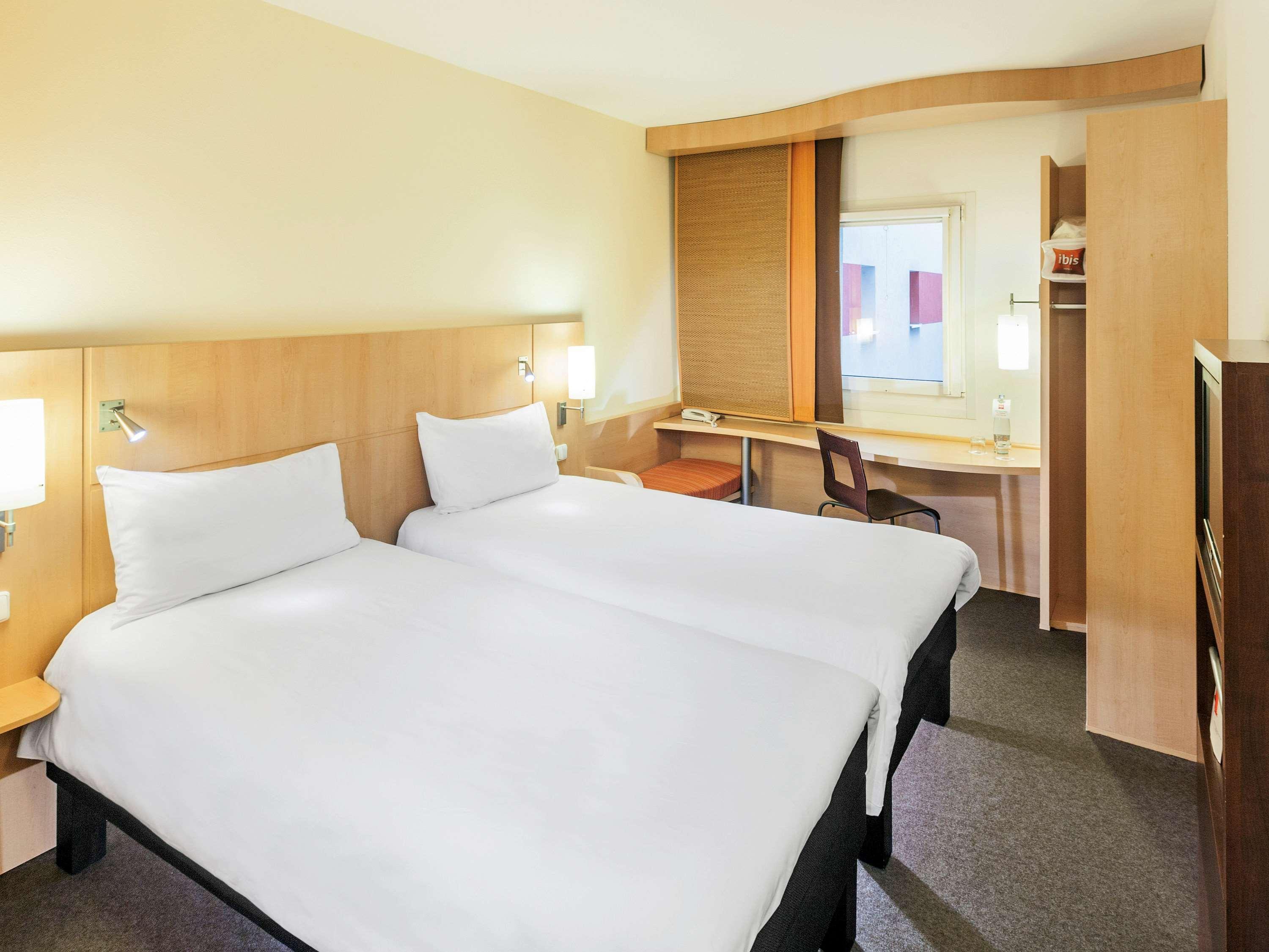 Ibis Praha Old Town Hotel Luaran gambar