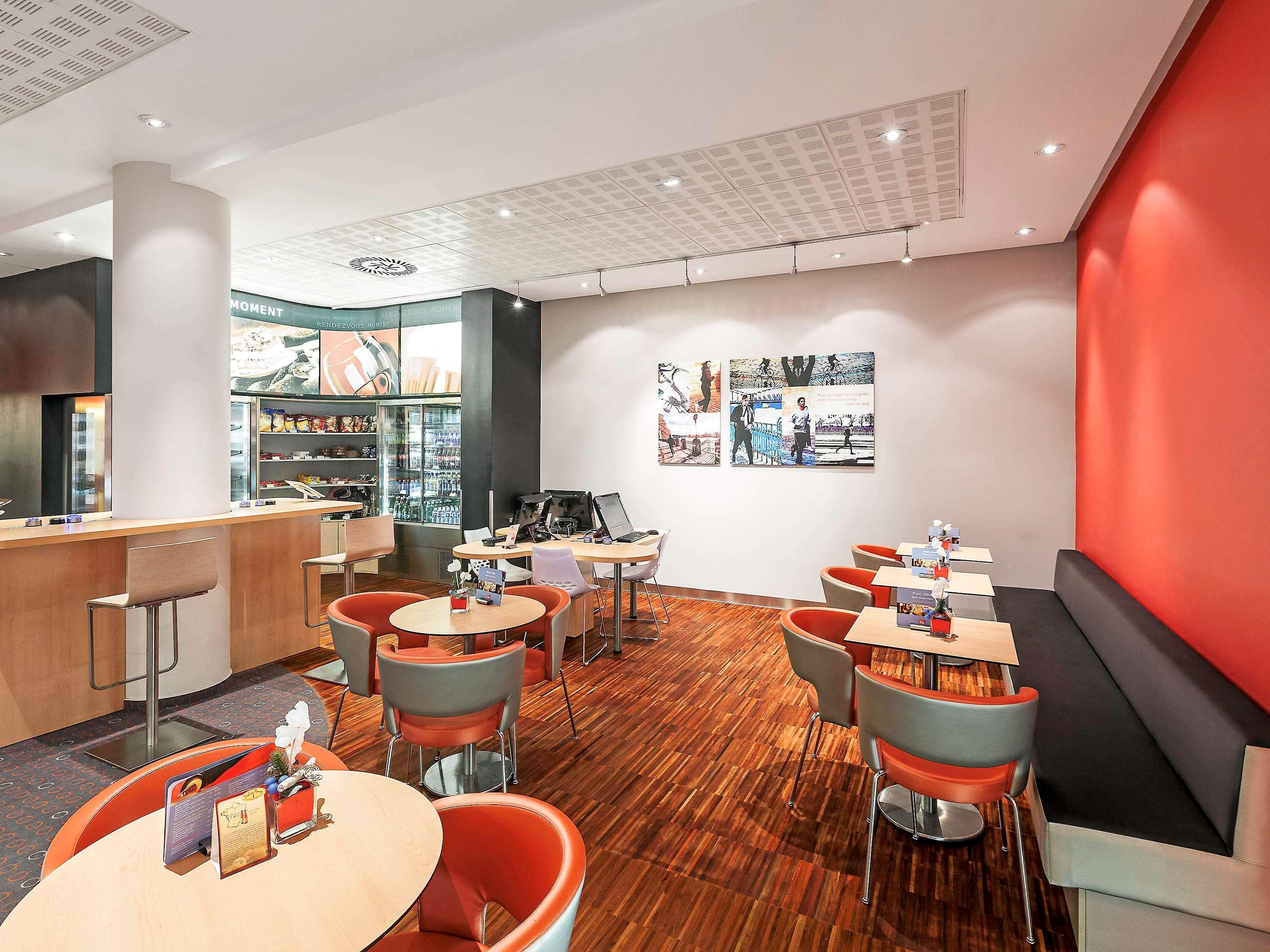 Ibis Praha Old Town Hotel Luaran gambar