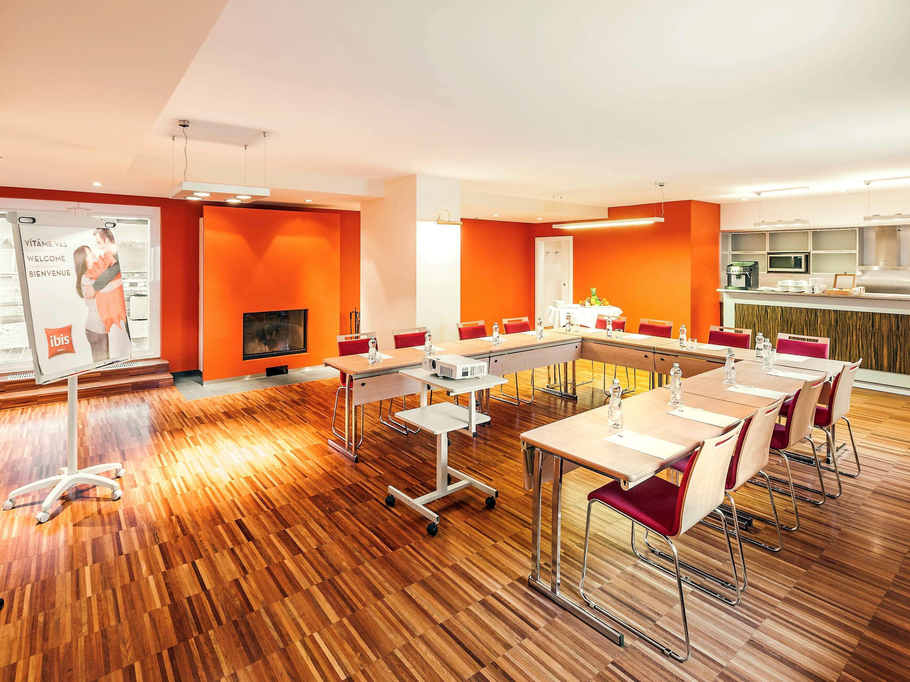 Ibis Praha Old Town Hotel Luaran gambar