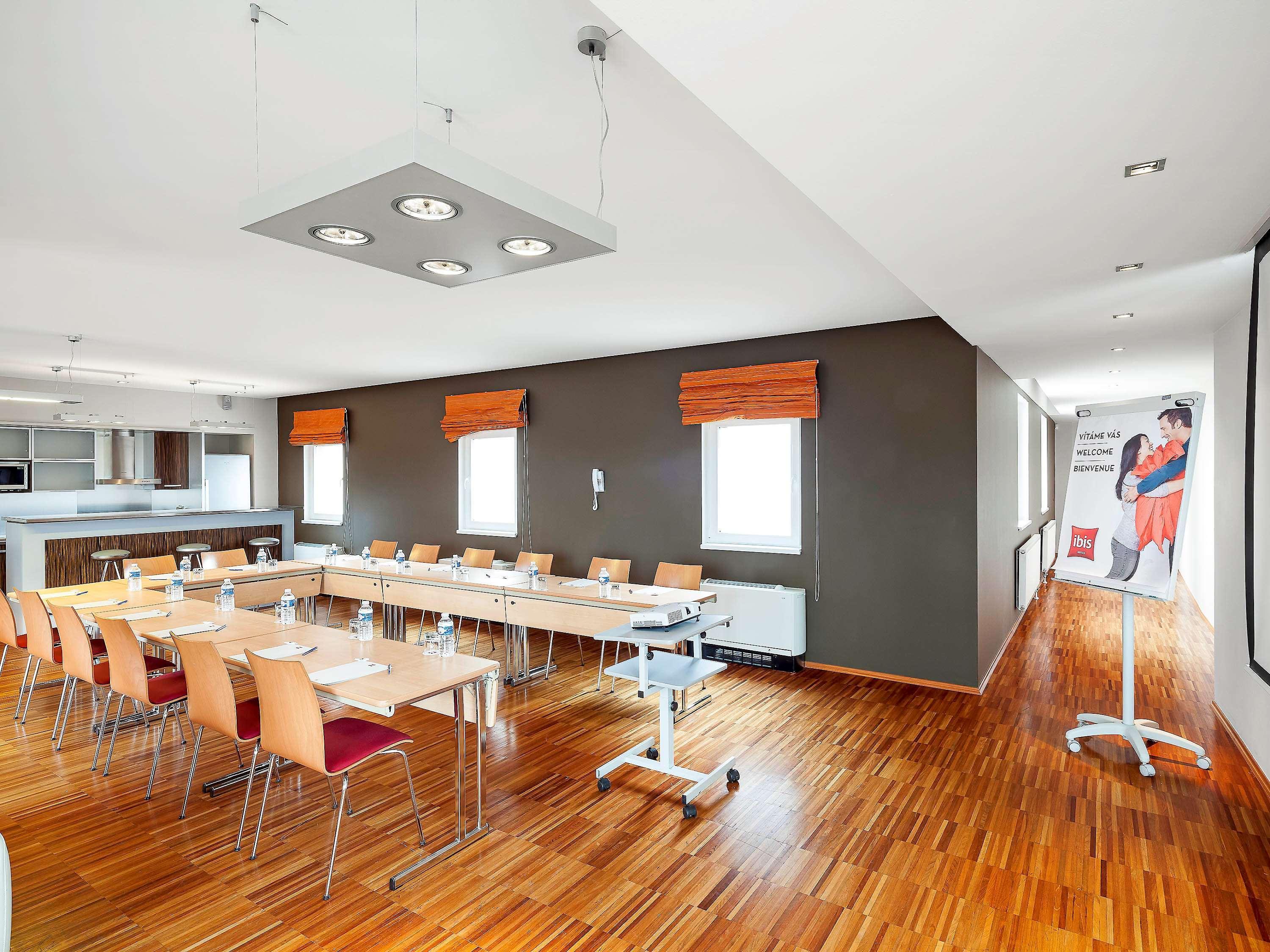 Ibis Praha Old Town Hotel Luaran gambar
