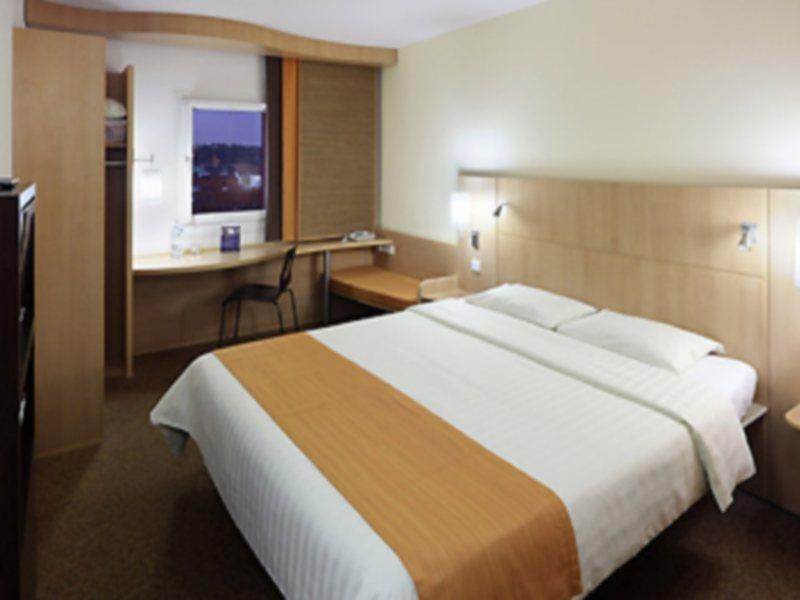 Ibis Praha Old Town Hotel Luaran gambar
