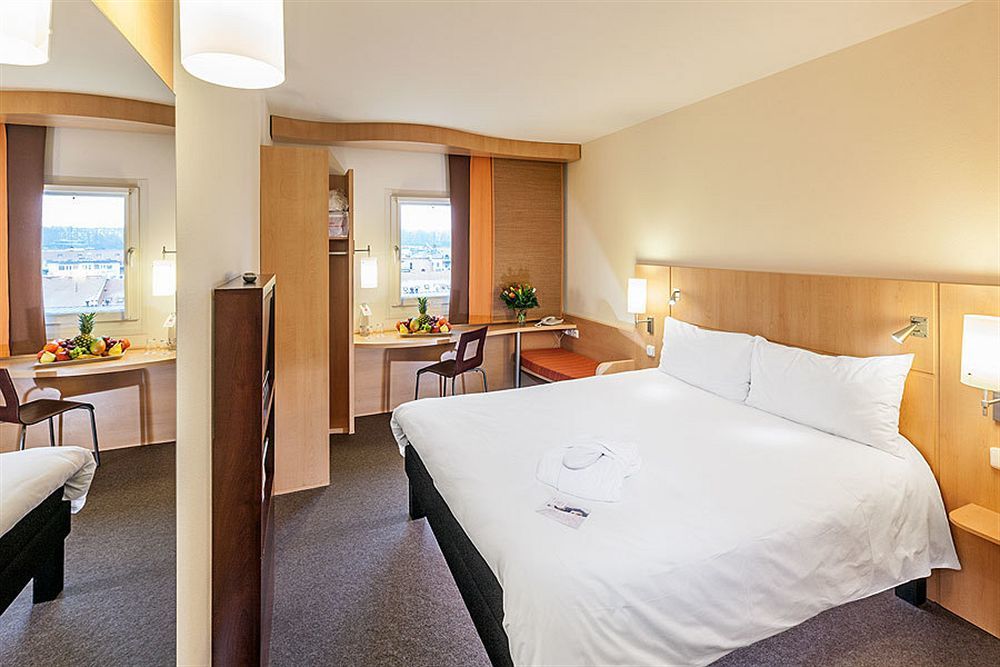 Ibis Praha Old Town Hotel Luaran gambar