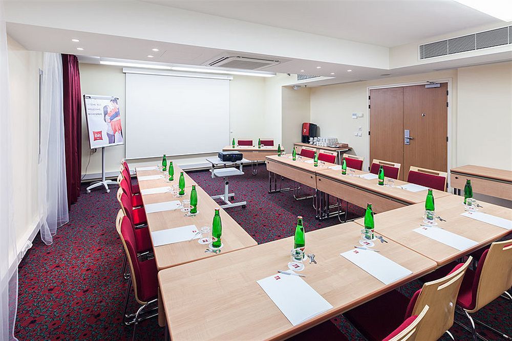 Ibis Praha Old Town Hotel Luaran gambar